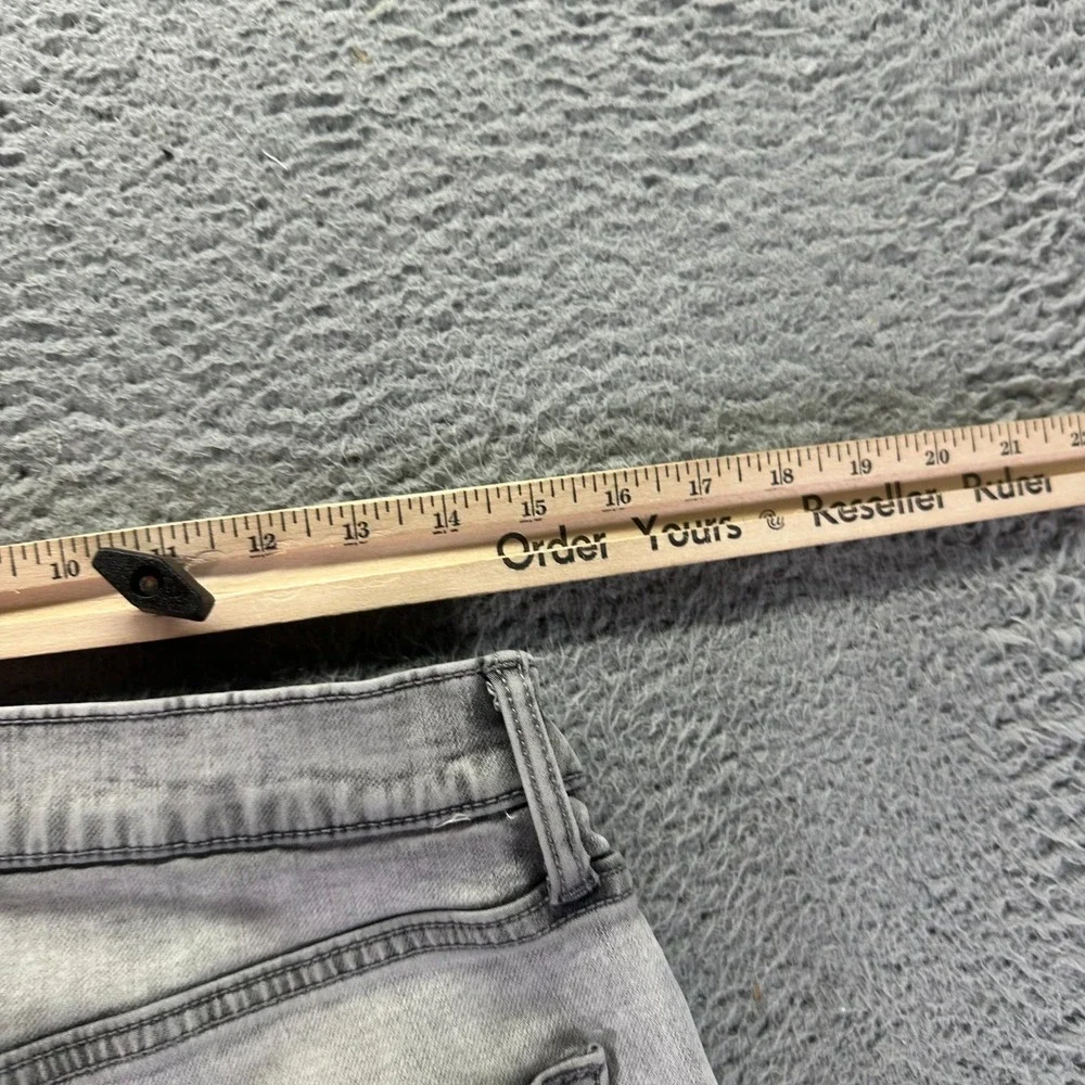 Old Navy Built-In Tough Jeans Mens 30x30 Gray Cotton Denim Straight Leg Slim Fit